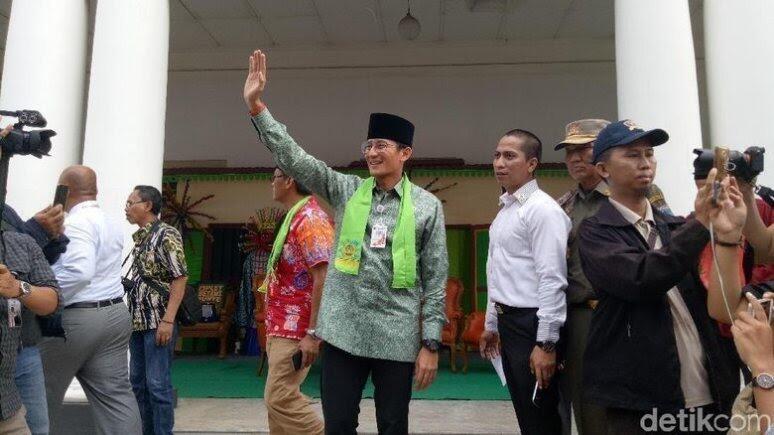 Sandiaga: Jangan Pernah Posting yang Tak Bermanfaat di Internet