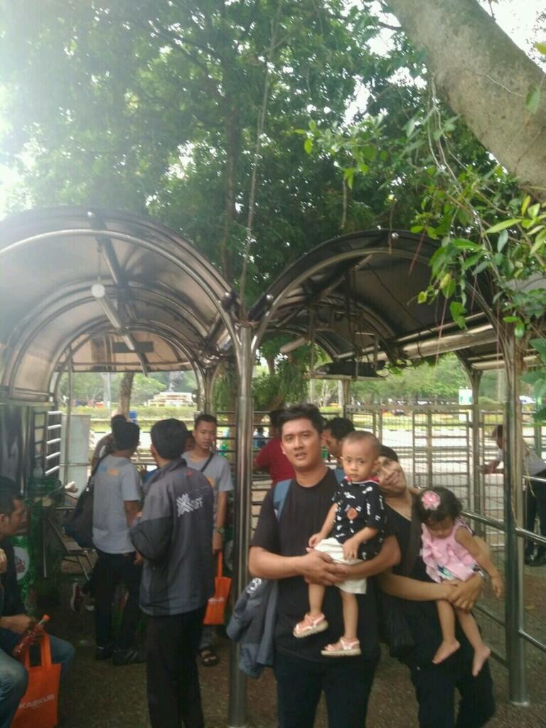 &#91;FR&#93; FamGath Ragunan With Computer Stuff 2017