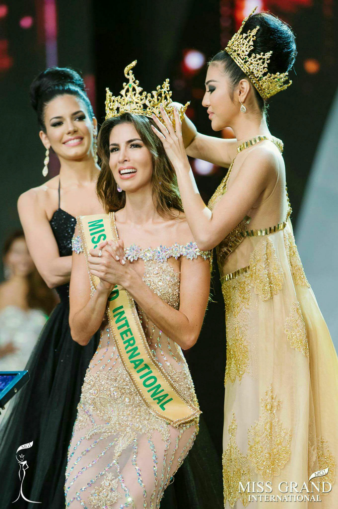 Ariska, Miss Grand International 2016 Asal Indonesia Ini Lepas Jabatan Gan