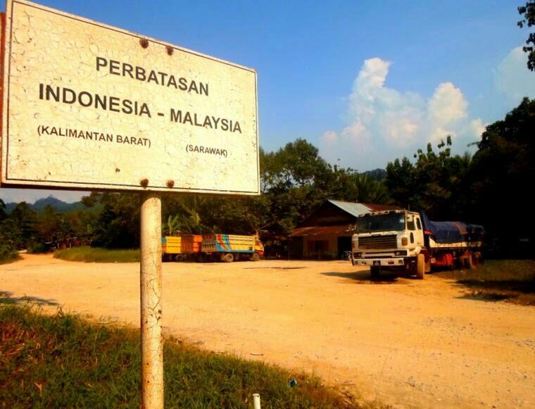 Merah Putih di Dadaku, Malaysia di Perutku

