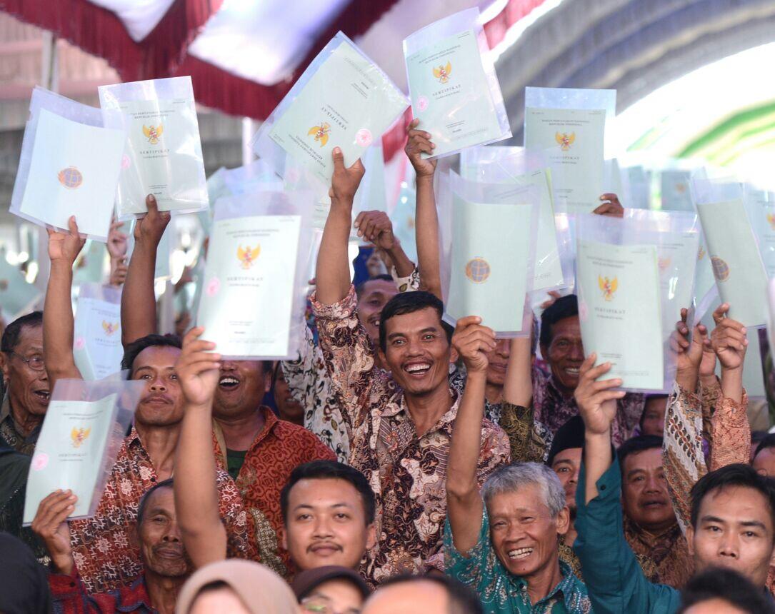 Kesibukan Urusan Keluarga, Urusan Kerja dan Tagar #JokowiMantu