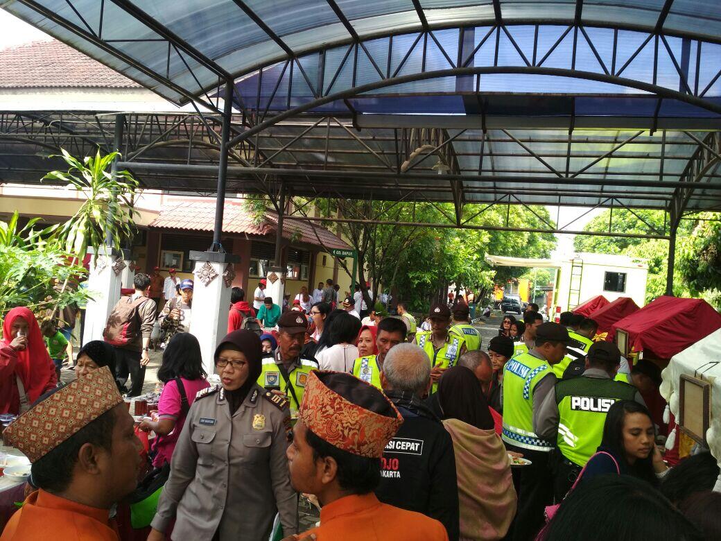 Kesibukan Urusan Keluarga, Urusan Kerja dan Tagar #JokowiMantu