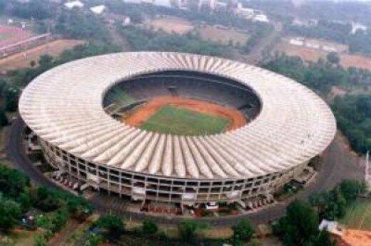 10 Stadion Sepakbola Terbesar Di Dunia, Indonesia juga punya gan
