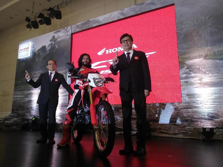 Brumm.... Honda CRF150L Resmi Dijual Di Indonesia