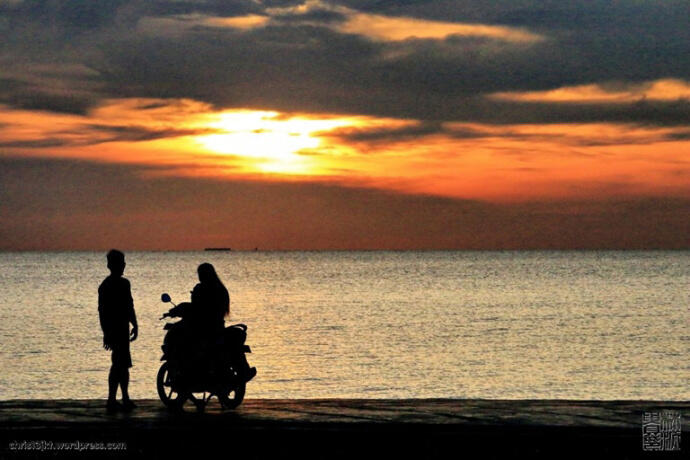 HANYA HATIKU YANG MENGERTI DIRIMU