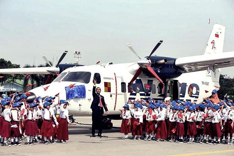 Kasihan! Bocah SD Ini Ngga Tahan Dan Akhirnya Muntah Di Depan Presiden Jokowi