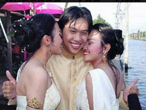 Jangan Iri Mblo Pria Pria Ini Menikahi 2 Wanita Sekaligus