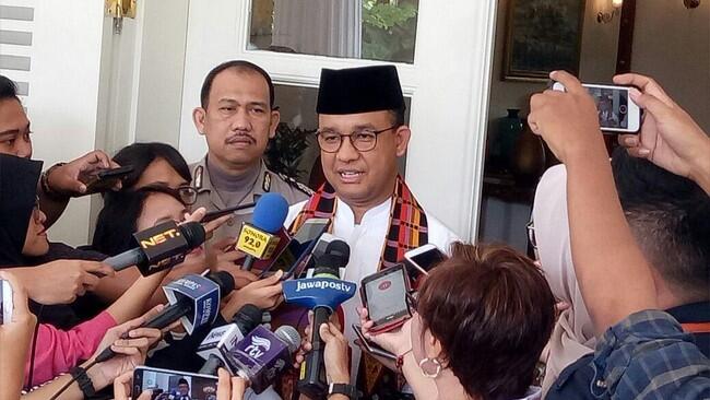 Pantau Banjir di Jakarta, Anies: Semua Terkendali