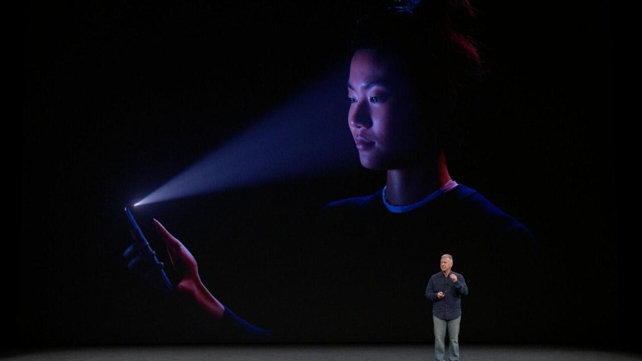 Fitur Face ID di Iphone X - Keren apa Gagal?