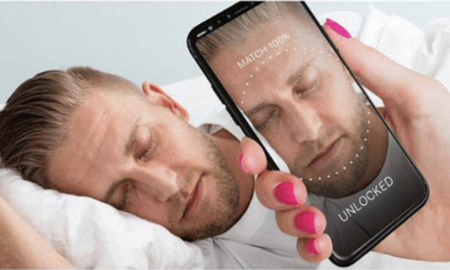 Fitur Face ID di Iphone X - Keren apa Gagal?