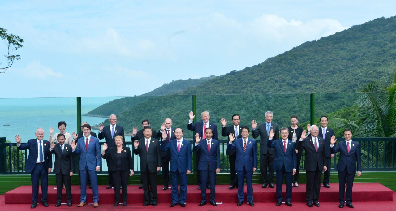 &#91;FOTO&#93; Kunjungan Presiden Jokowi Pada Pertemuan ke-25 Pemimpin Ekonomi APEC 2017