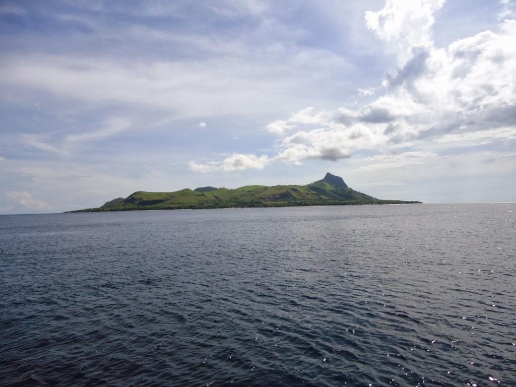 keindahan pulau mules di NusaTenggara Timur