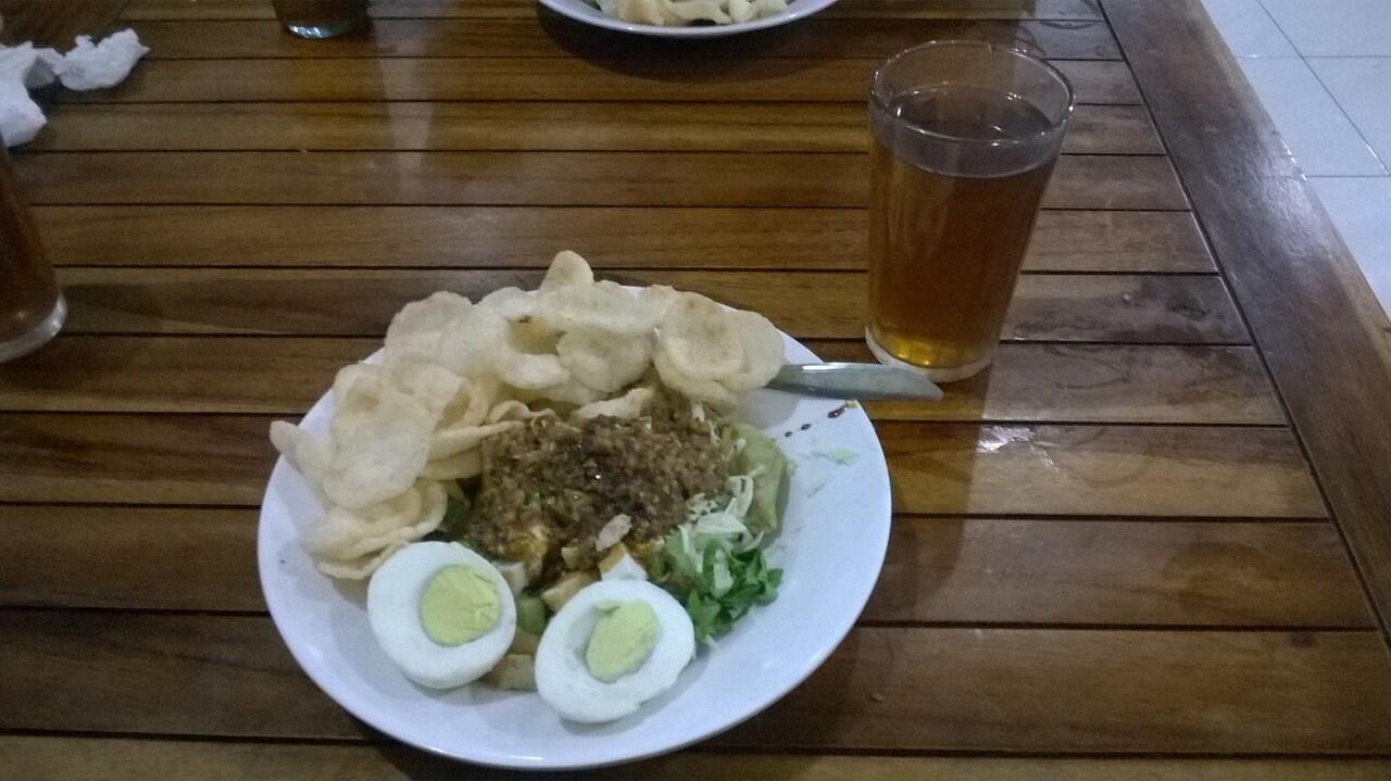 Rumah Makan Ini jadi Tempat Servis Makan Favorit Penumpang 