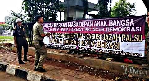 Jelang Pilkada 2018, Spanduk Bernada Provokatif Bermunculan di Kota Bekasi