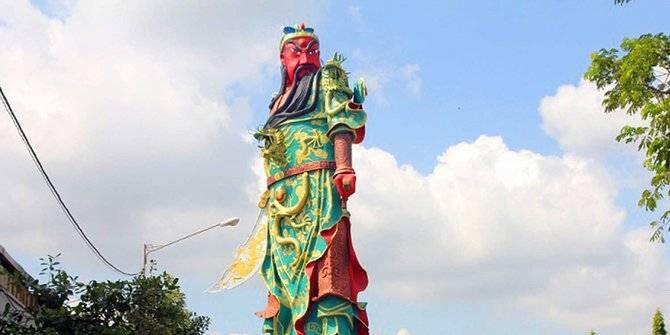 Patung / Monumen di Indonesia yang Dianggap Bermasalah