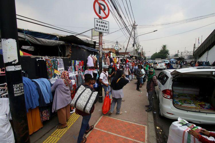 Sandiaga Minta PKL Tak Ladeni Pungli di Tanah Abang