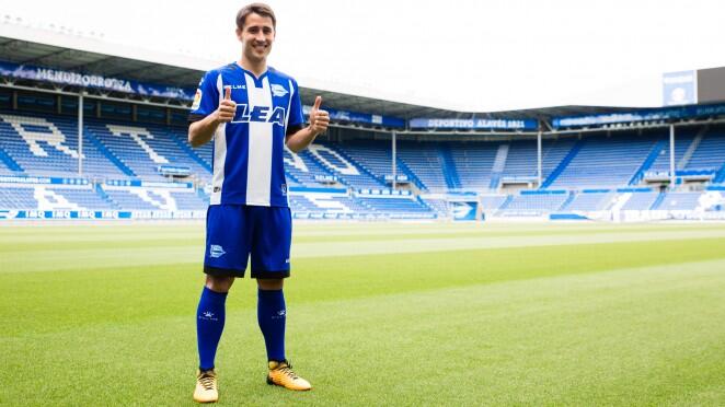 10 Pemain Berjuluk “Next Messi” yang Nasibnya Biasa Saja Bahkan Tragis