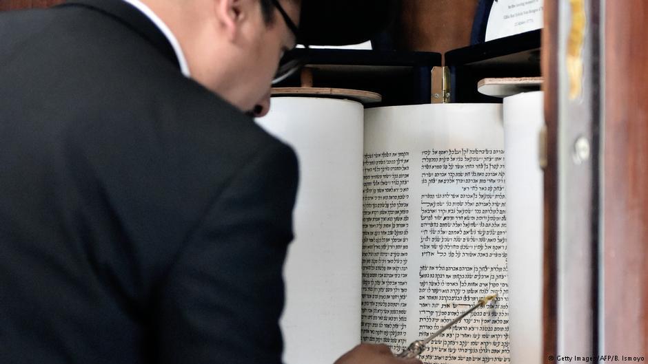 Potret Sinagoga Yahudi di Tondano