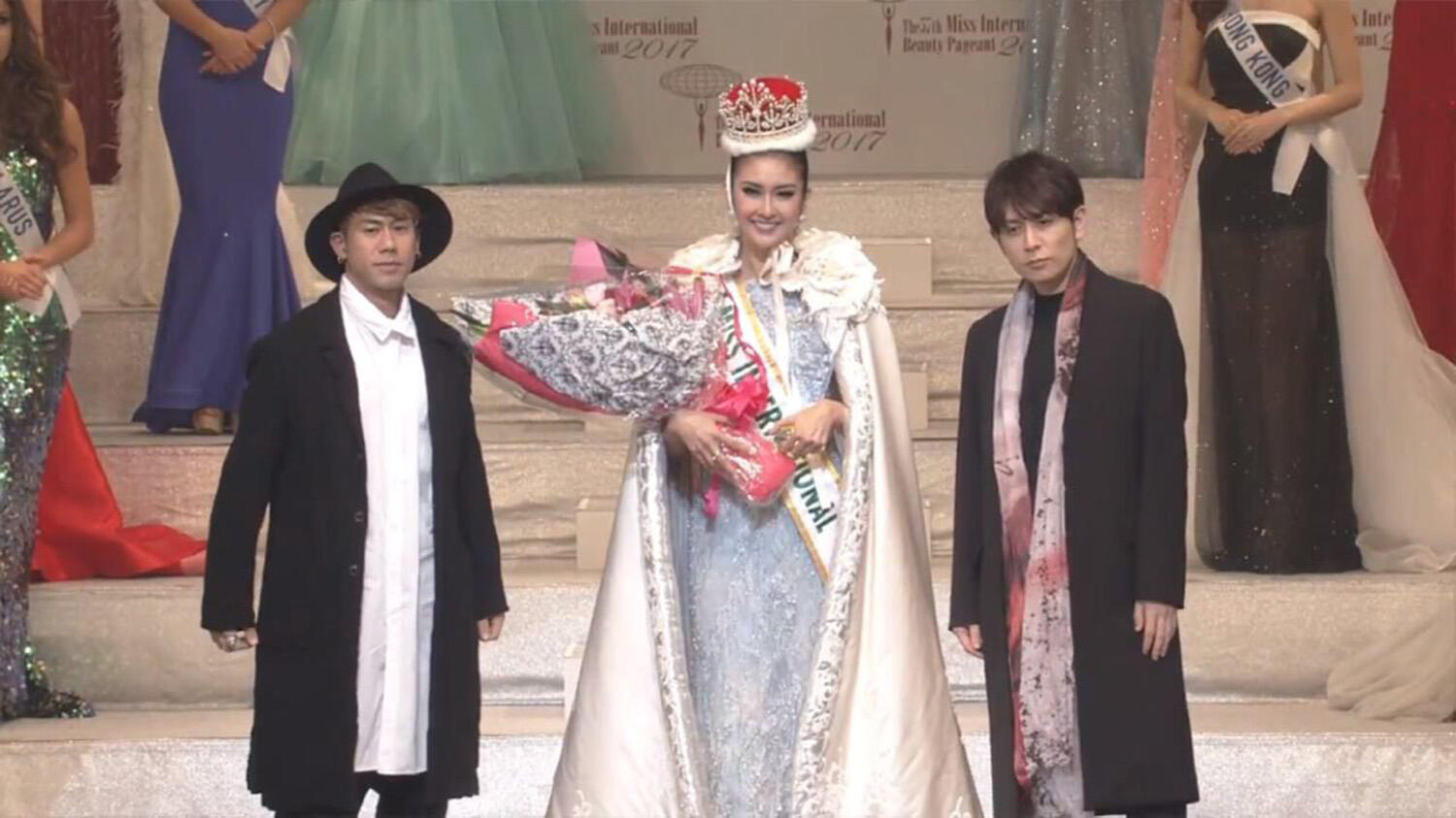 Kevin Liliana Raih Miss Best Dresser di Miss International 2017