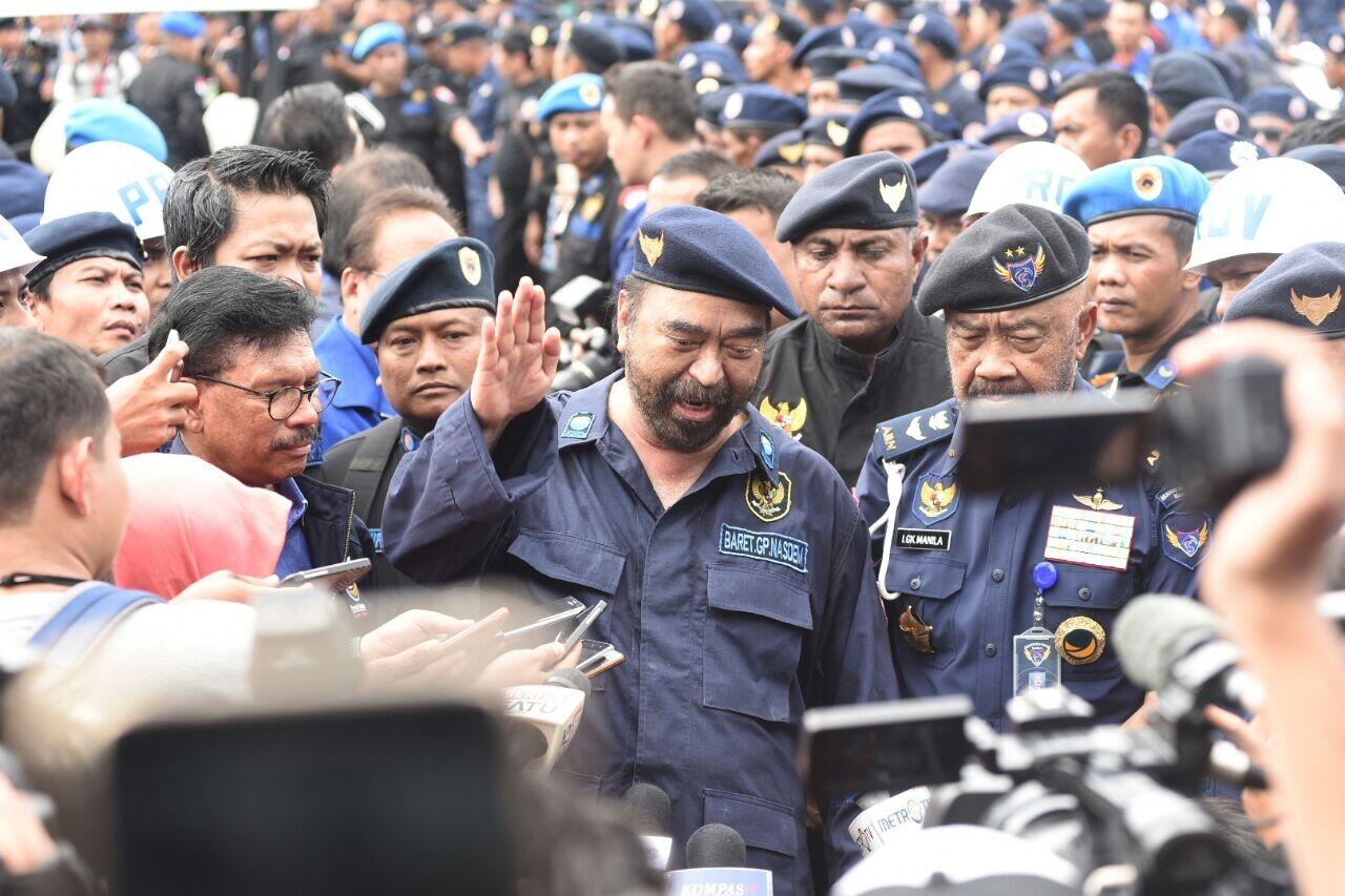 Surya Paloh: Hadapi Saja, Nov