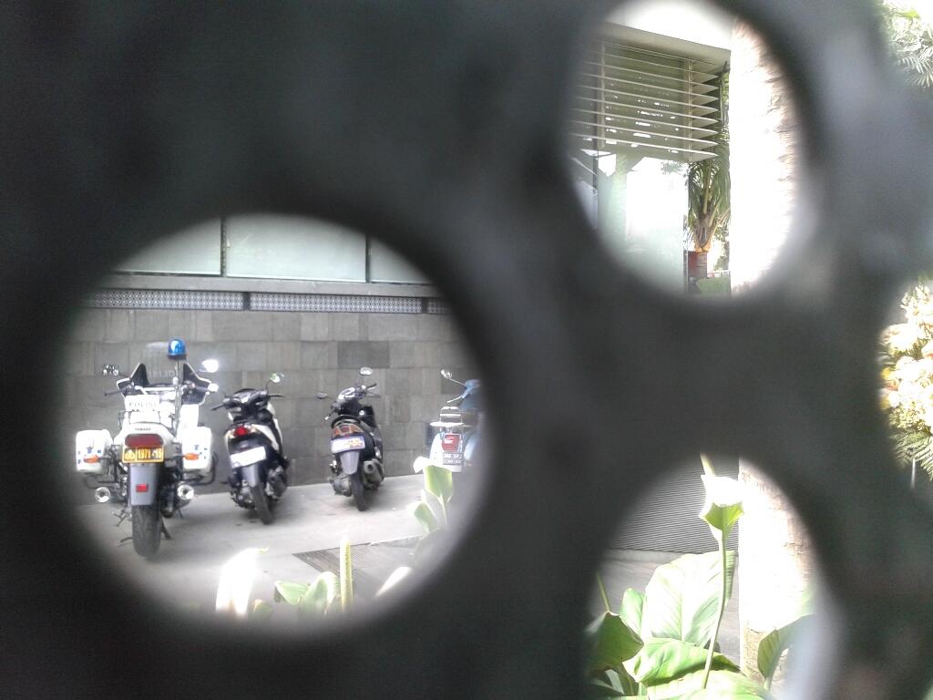 Idrus Marham Sambangi Kediaman Novanto