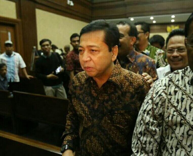 BREAKING NEWS!!! Setya Novanto Dikabarkan Mengalami Kecelakaan