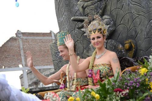 Ketika Sedang Traveling Sempatkan Berteman dengan Warga Lokal