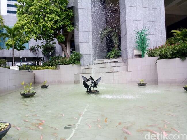 Rp 620 Juta untuk Kolam DPRD, Sandiaga: Demi Merawat Aset Negara