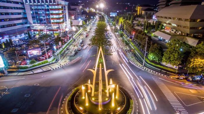 10 kota di indonesia paling padat penduduknya