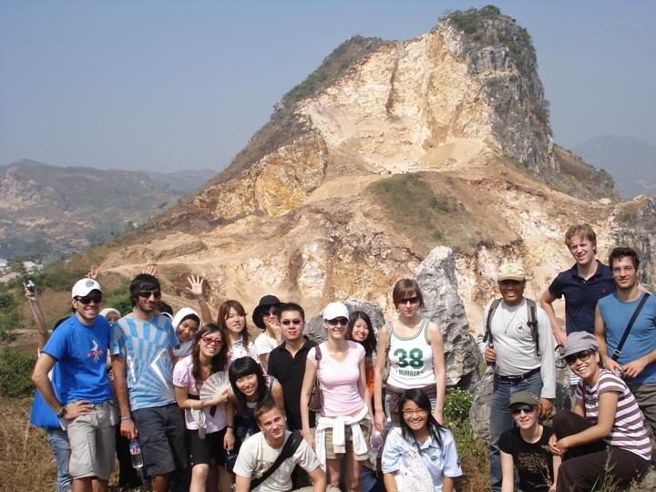 Stone Garden Citatah Wisata Warisan Jaman Purba