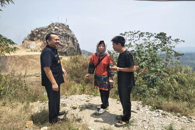 Stone Garden Citatah Wisata Warisan Jaman Purba