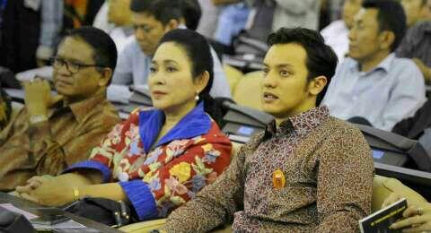 Ditanya Siap Ganti Setnov, Titiek Soeharto: Anak TNI Harus Siap