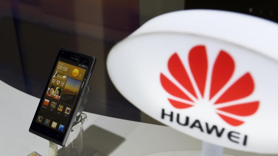 Huawei Dituduh Utamakan Muslim Karena Pasang Aplikasi Sholat Di Ponsel Barunya