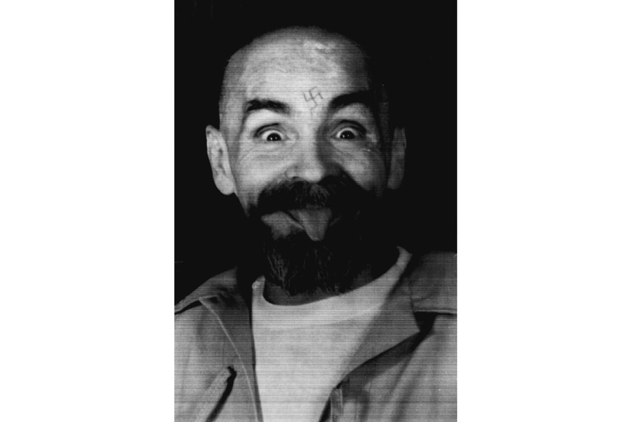 Fakta Seram Pembunuh Berantai Charles Manson Yang Meninggal Di Penjara