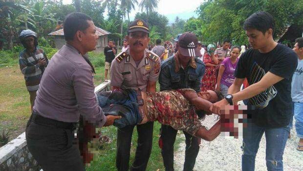 Ibunya Dipukul, Anak Parangi Ayahnya Sampai Anggota Tubuhnya Putus