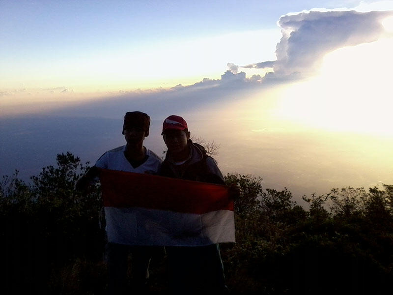 Gunung Ciremai, Perjalanan Menaklukkan Diri