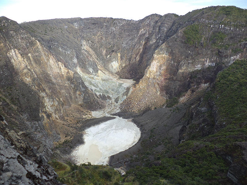 Gunung Ciremai, Perjalanan Menaklukkan Diri