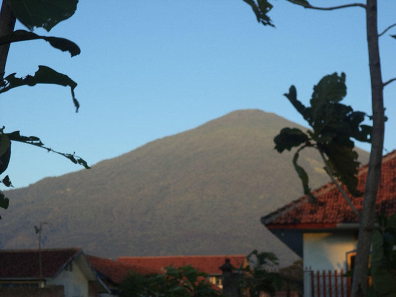 Gunung Ciremai, Perjalanan Menaklukkan Diri