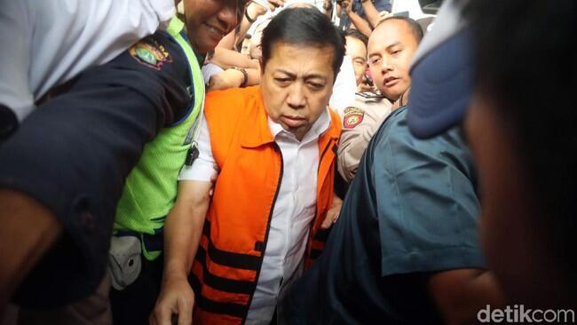 Kisah Novanto yang Tidur Saat Diperiksa dan Saran KPK untuk Terbuka