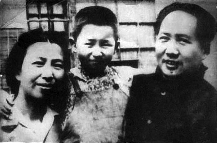 Gimana ya kalau Stalin, Mussolini, atau Osama Bin Laden punya anak? memang ada gan
