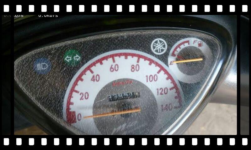 Tips Memperbaiki Kaca Speedometer Yang Retak