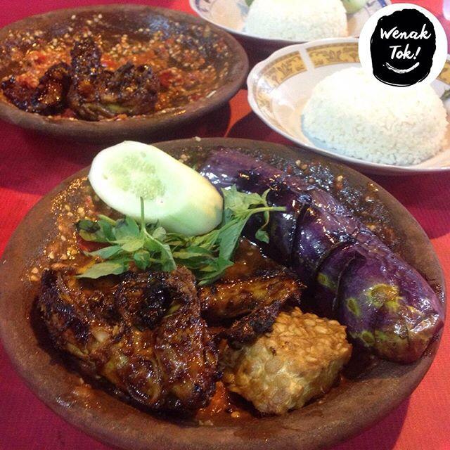 Mampir ke Kota Pahlawan, Jangan Lupa Coba 10 Warung Penyetan Pedas Ini!