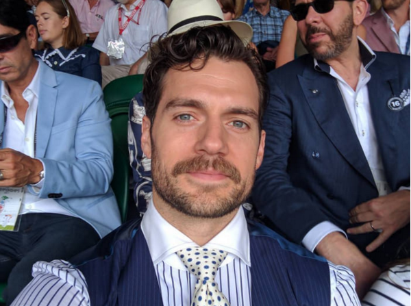 Justice League Dirilis, Kumis Henry Cavill Jadi Omongan Netizen