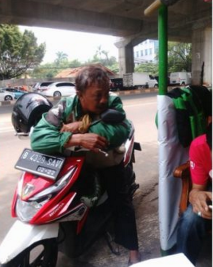 Kisah driver ojol yang akunnya dinonaktifkan ini bikin sedih