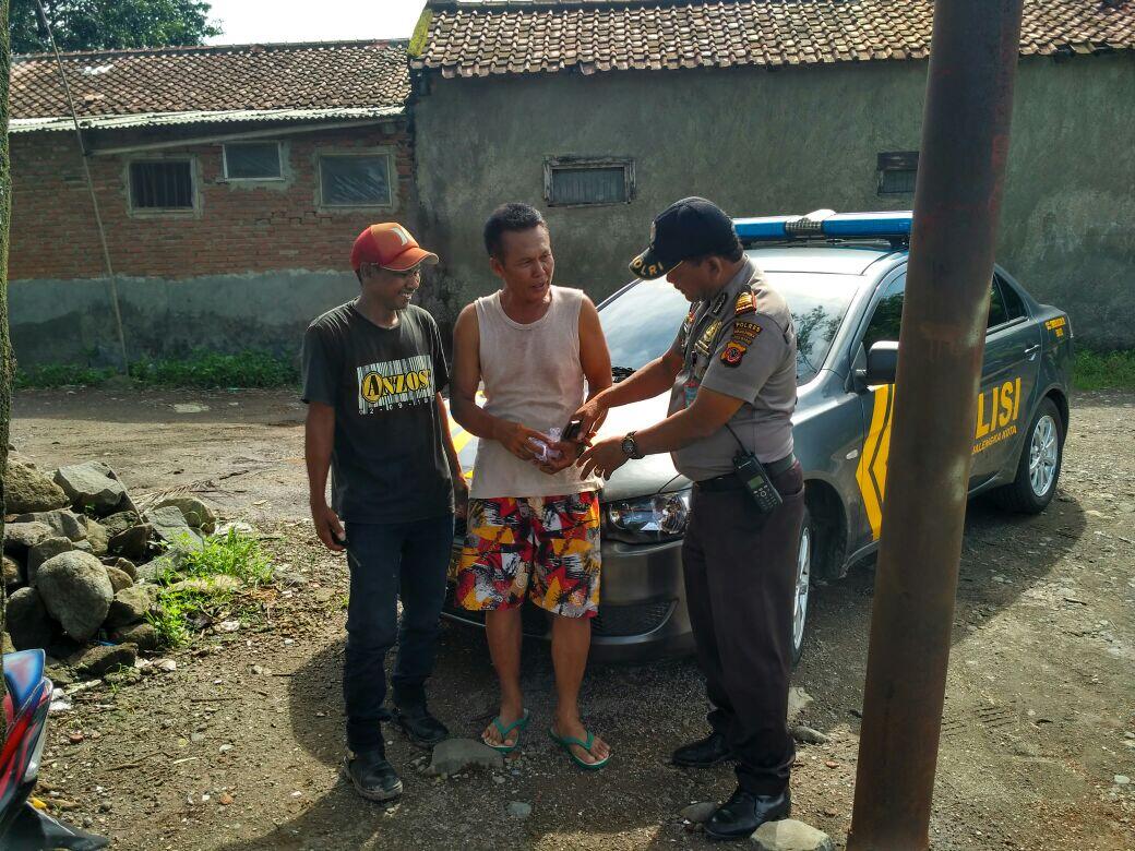 Disaat Patroli, Kapolsek Majalengka Kota Sambangi Warganya