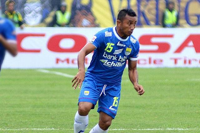 Akhirnya Firman Utina Resmi Gantung Sepatu Dari Dunia Kulit Bundar