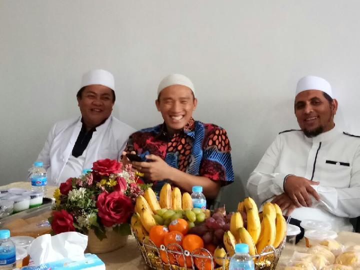 Tabligh Akbar di Cilincing, Felix Siauw: Nggak Ada Tanda Tangan
