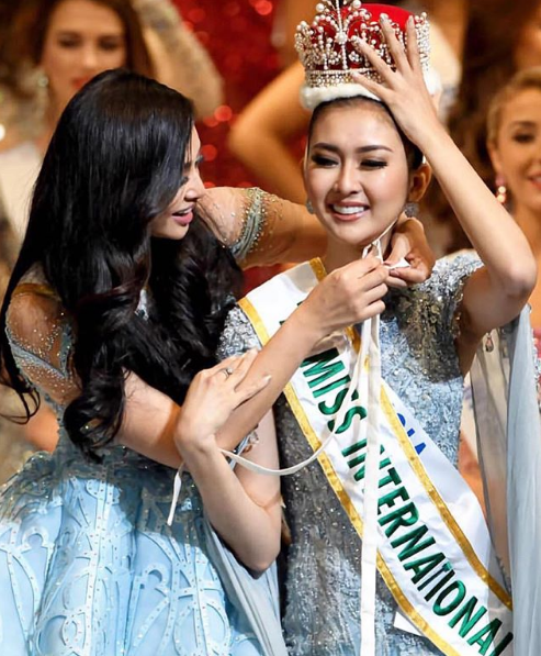 Berbagai Jenis Kontes Miss Kecantikan Semangat zhayang #MissUniverse #Indonesia