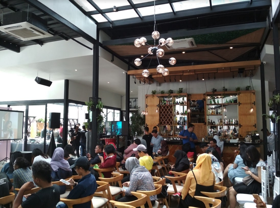 &#91;Field Report&#93; KTL Samsung J7+ - Banyak Sista IGO yang Dateng!