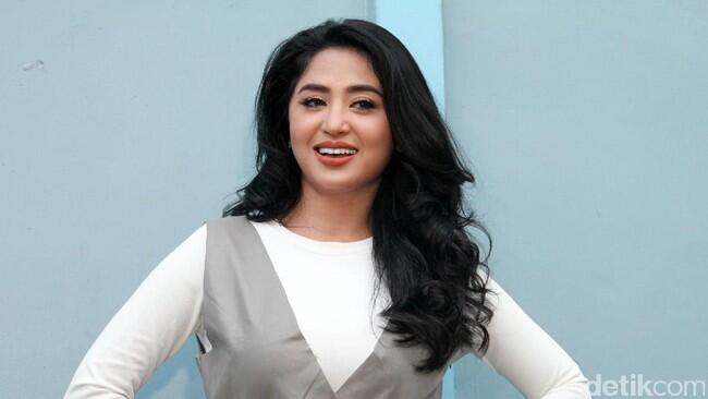 TransJ Bantah Dewi Persik Dikawal Polisi Saat Hendak Terobos Busway